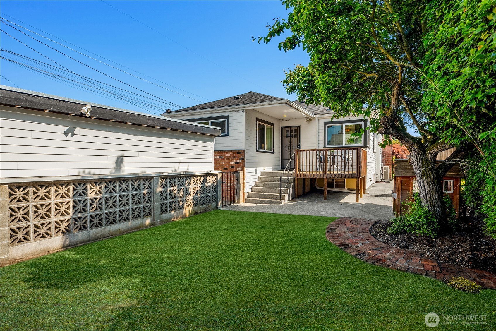 1210 South McClellan Street Seattle, WA 98144 - Photo 26 of 32 Gallery Image 26