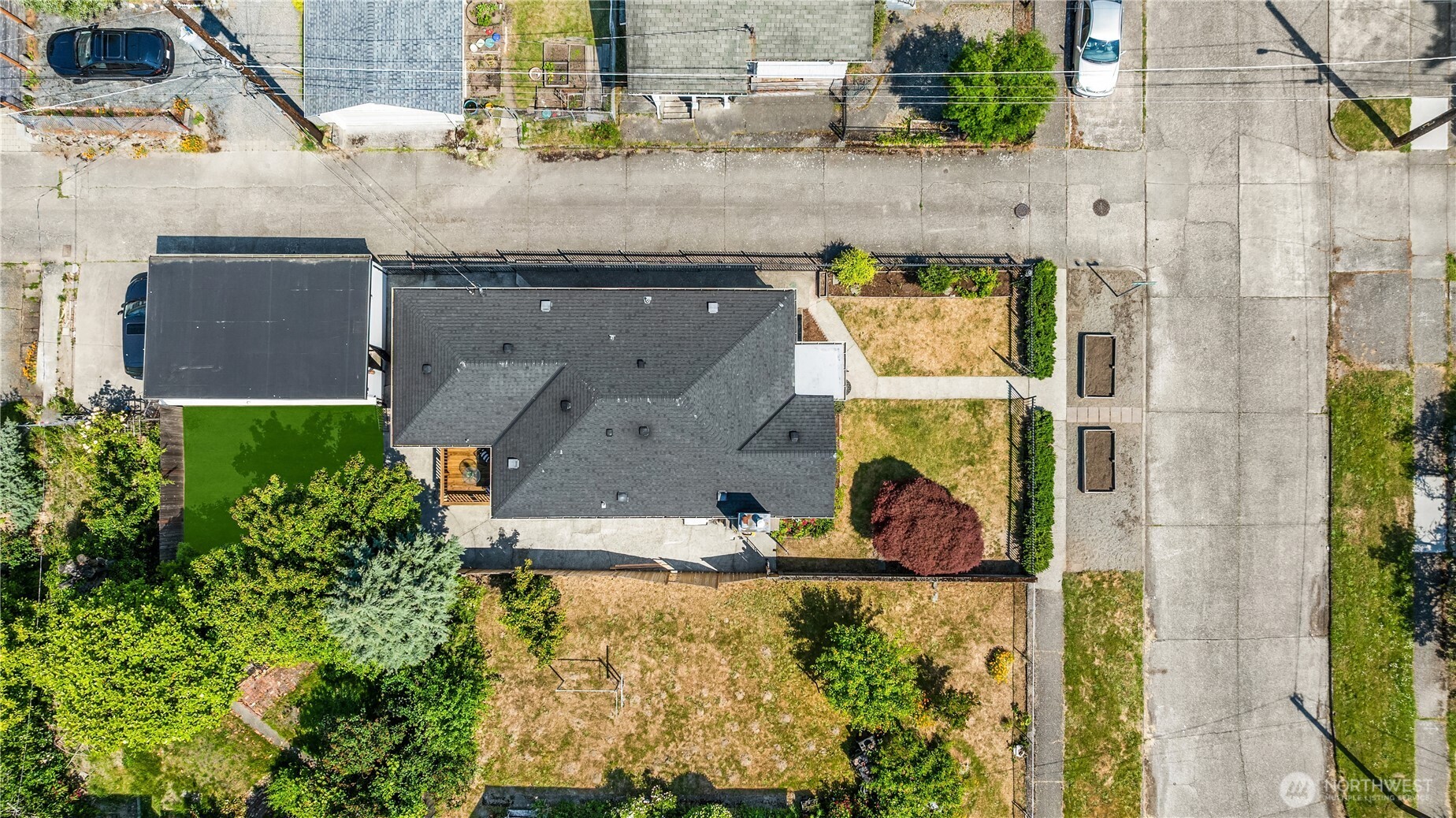1210 South McClellan Street Seattle, WA 98144 - Photo 28 of 32 Gallery Image 28