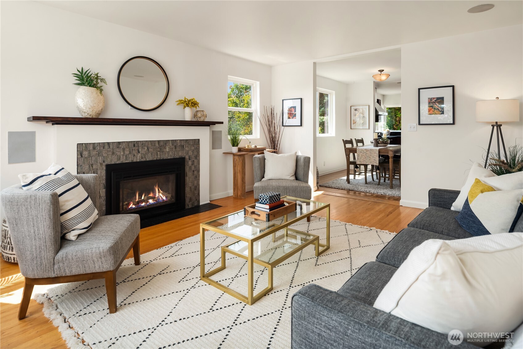 1210 South McClellan Street Seattle, WA 98144 - Photo 3 of 32 Gallery Image 3