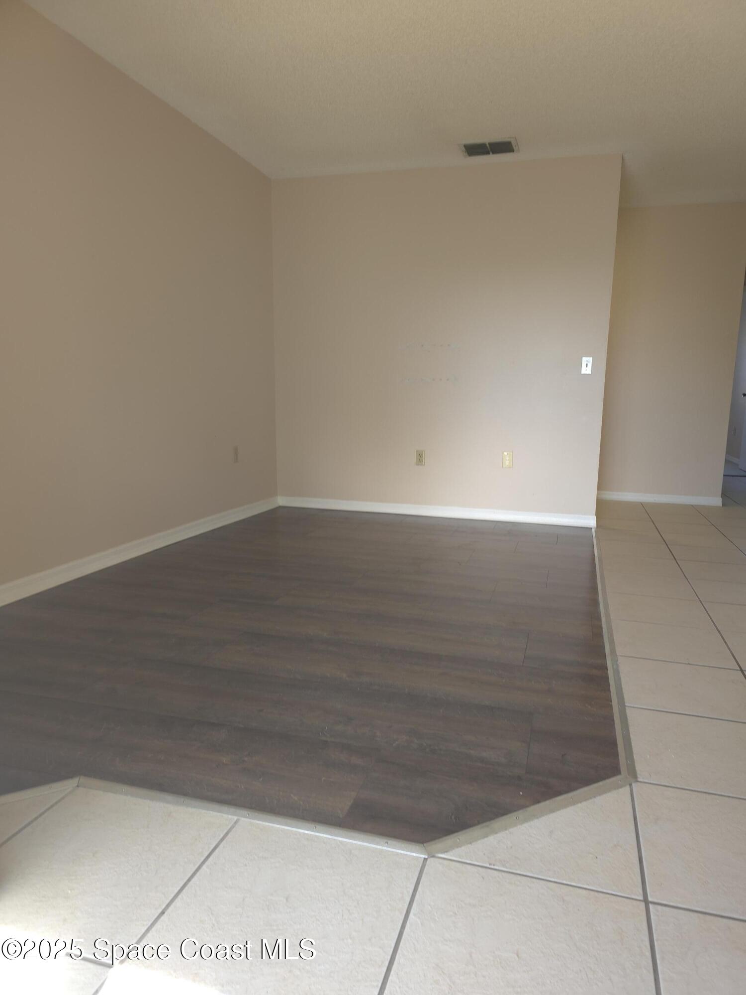 245 Spring Drive, Unit 3 Merritt Island, FL 32953 - Photo 8 of 35 1000029516