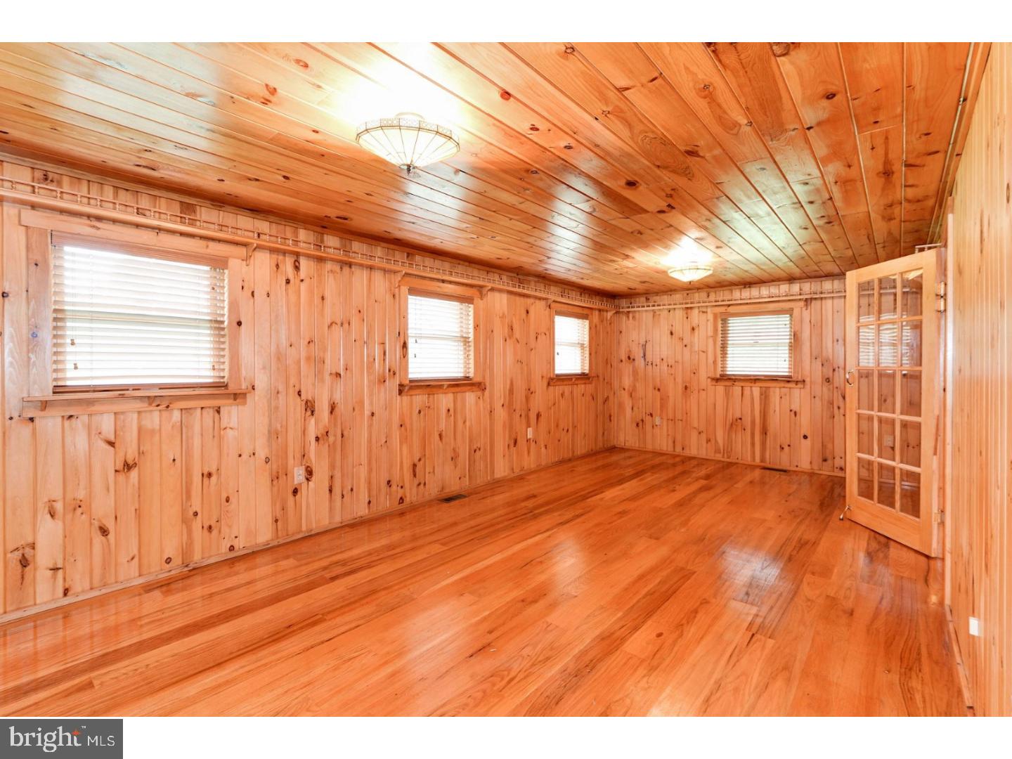 2945 Jackson Road Williamstown, NJ 08094 - Photo 14 of 25