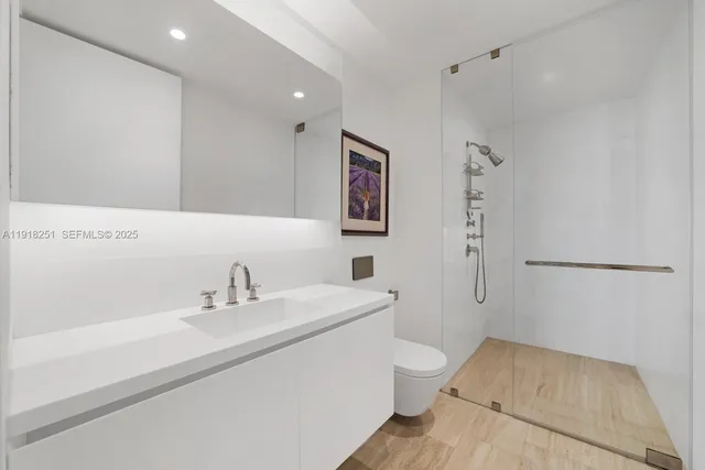 $16,450,000 | 9111 Collins Avenue, Unit N515, Surfside, FL 33154