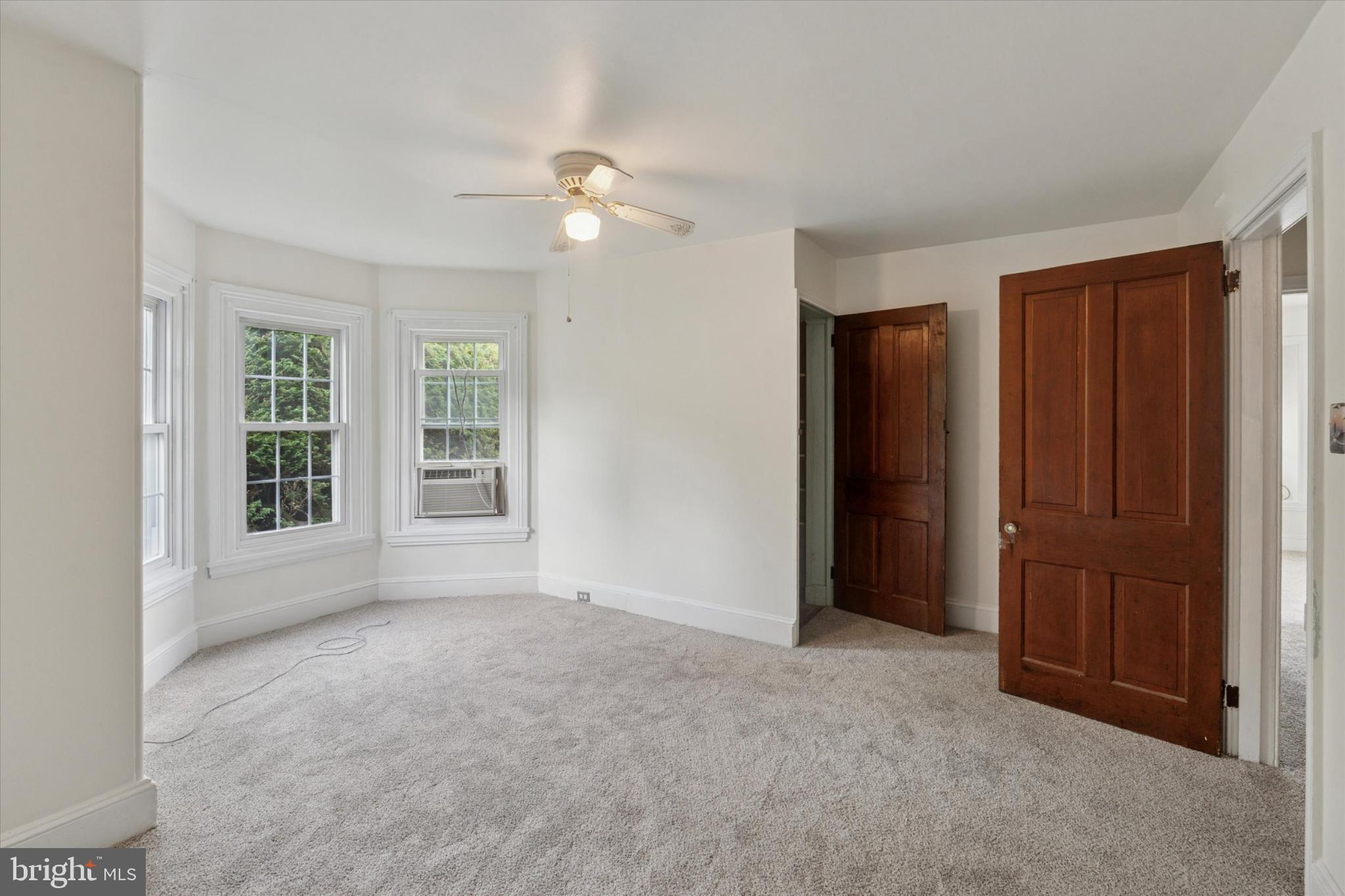 8330 Cottage Street Philadelphia, PA 19136 - Photo 9 of 15 Bright and airy room with charming windows.