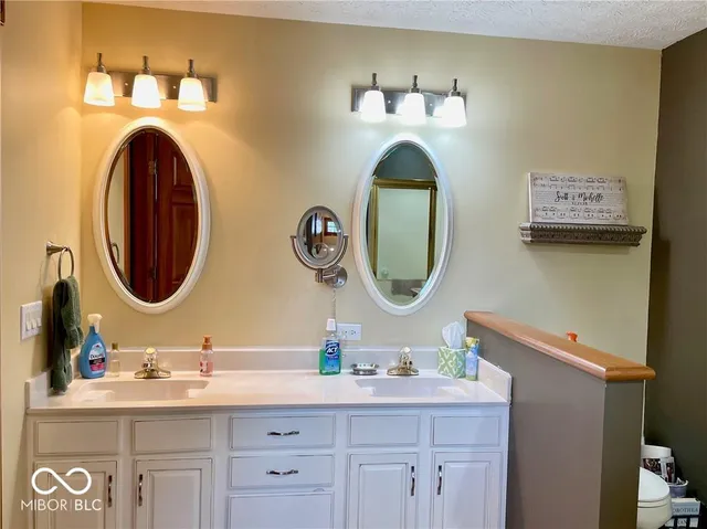 $539,900 | 1148 Waterford Drive, Avon, IN 46123