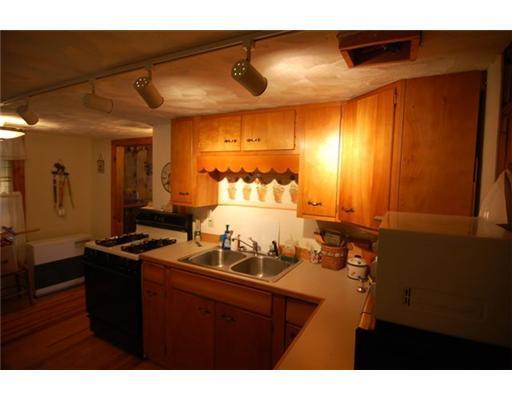 1104 Brunswick Road Richmond, ME 04357 - Photo 4 of 18 Kitchen.