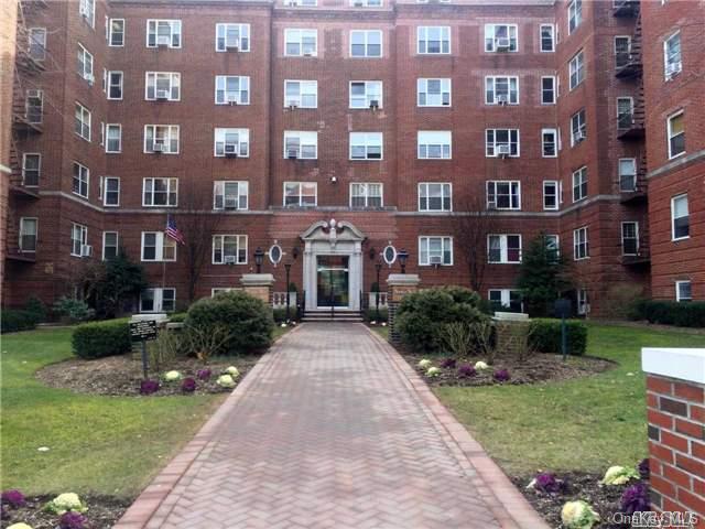 113-14 72nd Road, Unit 6L Queens, NY 11375 - Photo 1 of 1 Gallery Image 1