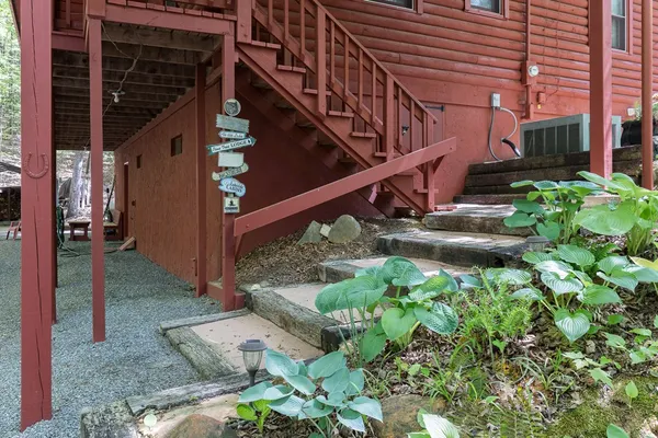 $344,500 | 421 Sleepy Hollow Drive, Murphy, NC 28906