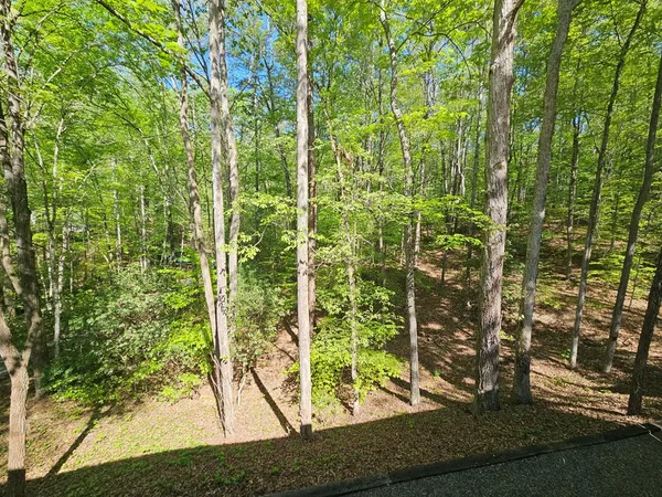 $344,500 | 421 Sleepy Hollow Drive, Murphy, NC 28906