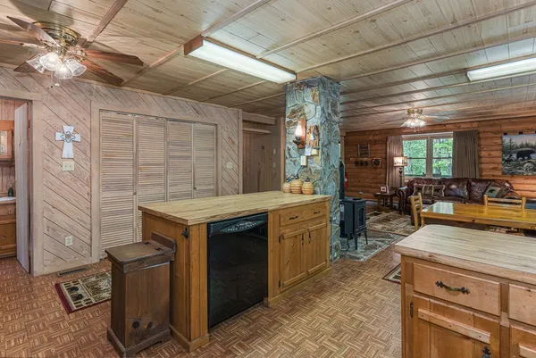 $344,500 | 421 Sleepy Hollow Drive, Murphy, NC 28906