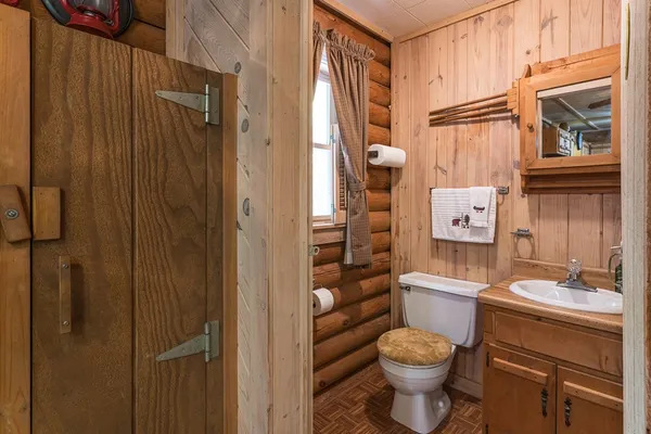 $344,500 | 421 Sleepy Hollow Drive, Murphy, NC 28906