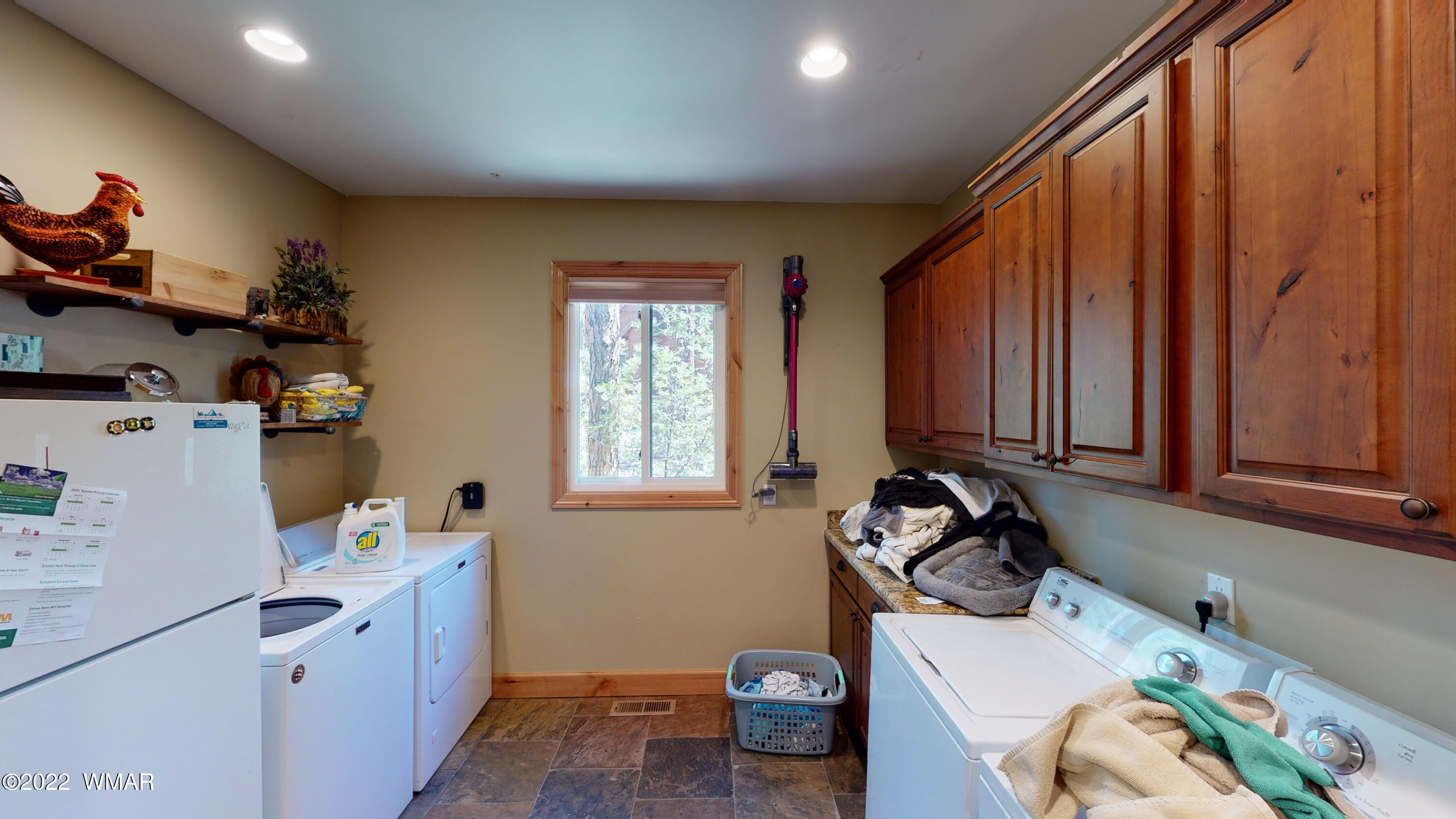1440 South Falling Leaf Road Show Low, AZ 85901 - Photo 11 of 52