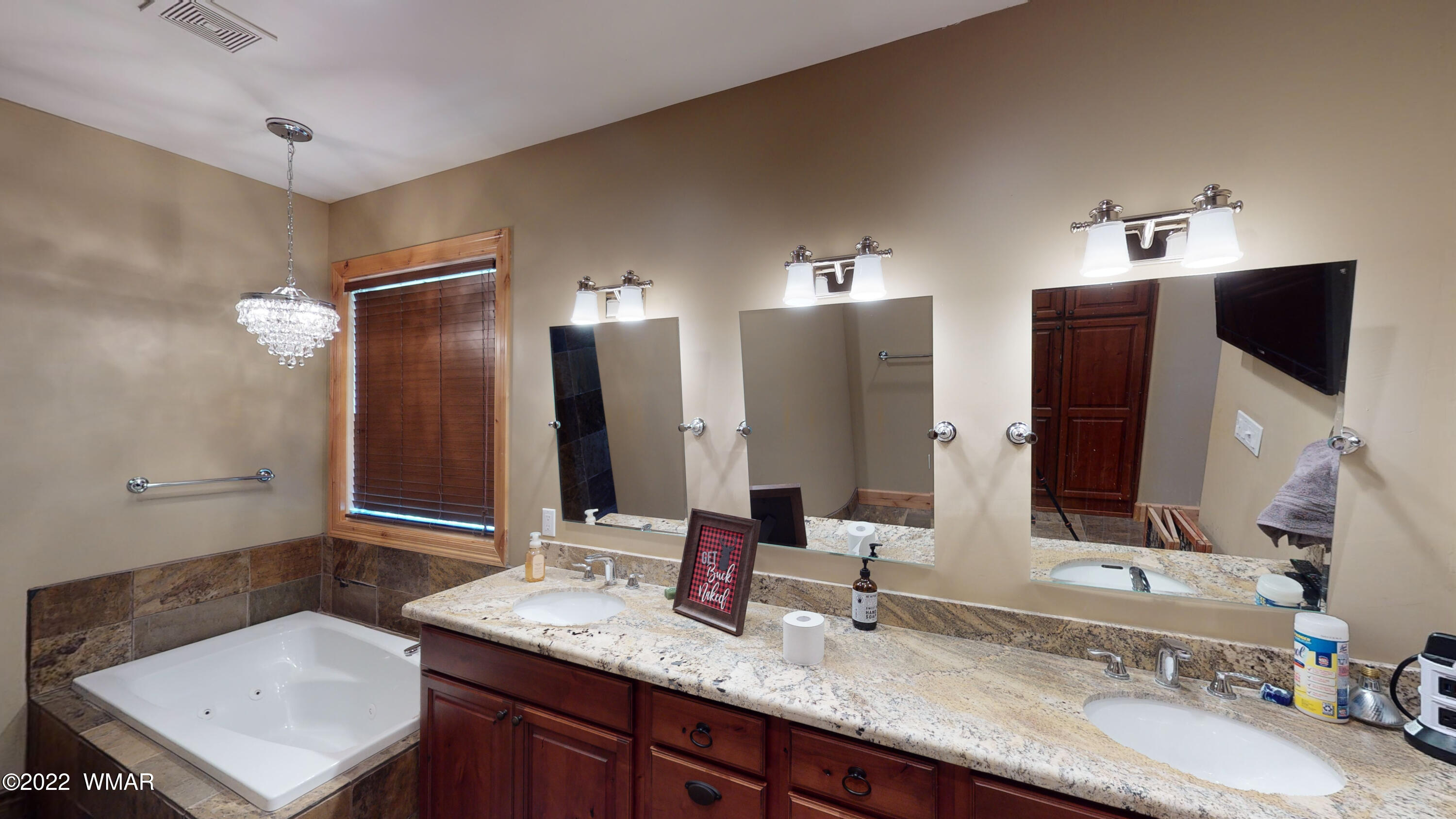 1440 South Falling Leaf Road Show Low, AZ 85901 - Photo 17 of 52