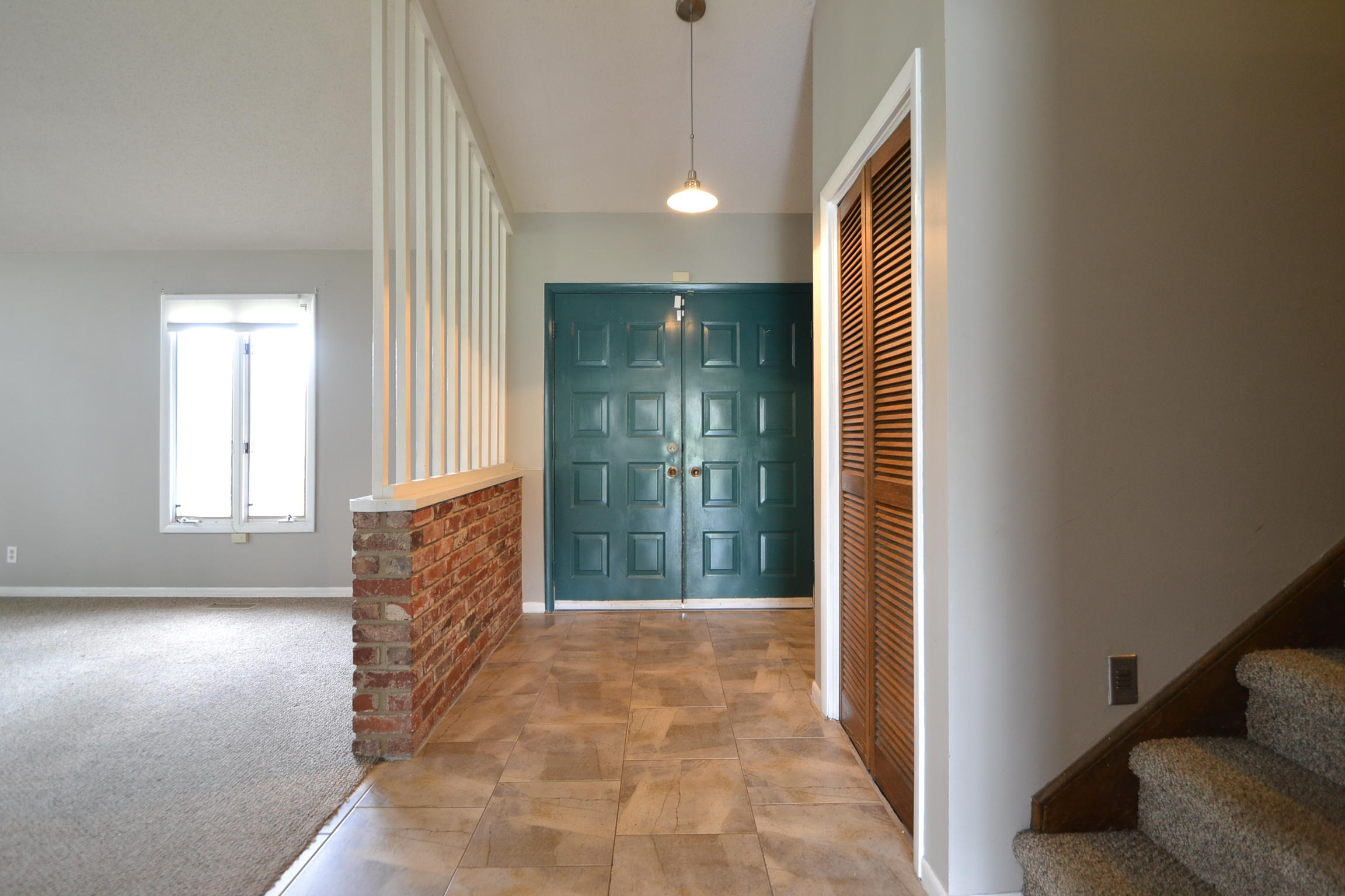 203 Timbercrest Drive Oak Ridge, TN 37830 - Photo 2 of 33 2