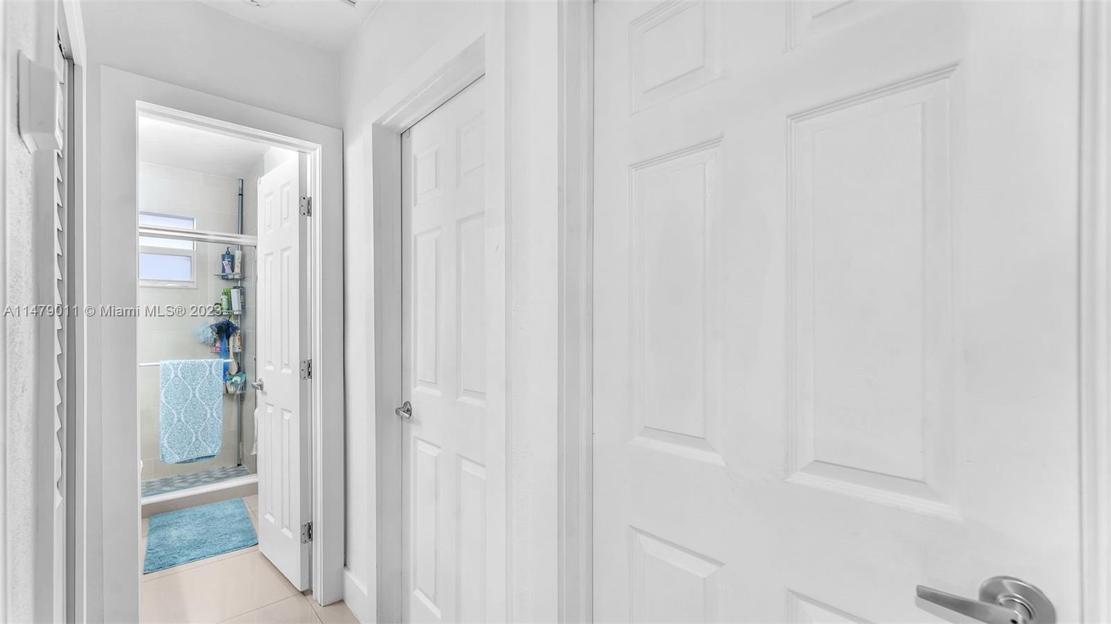 West Flagler Miami, FL 33125 - Photo 10 of 37 a view of a bathroom