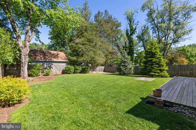 $535,500 | 332 Broadwood Drive, Rockville, MD 20851