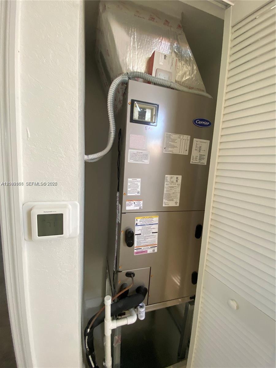 28729 Southwest 132nd Place, Unit 28729 Homestead, FL 33033 - Photo 6 of 30