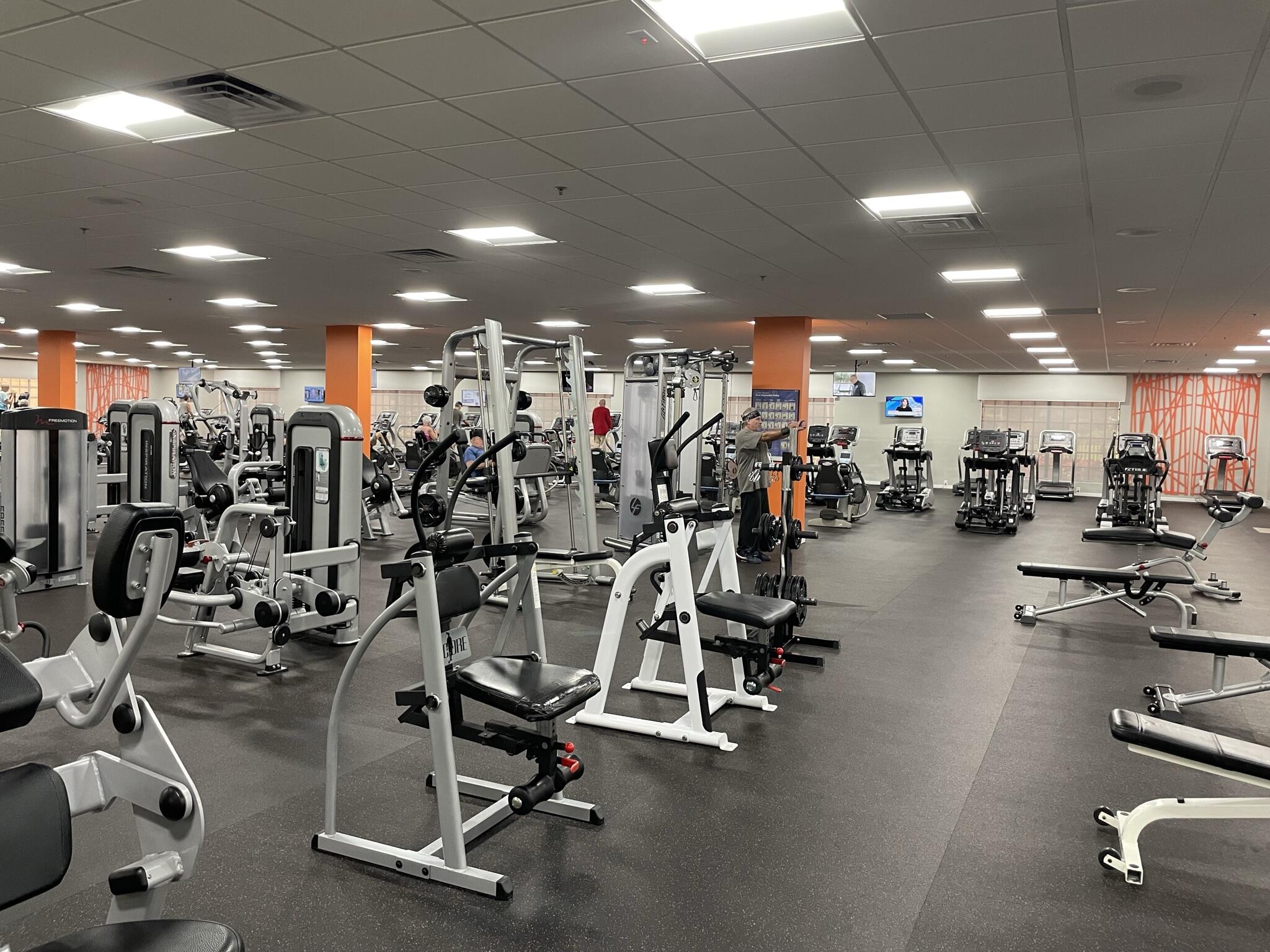 4018 Lincoln A Boca Raton, FL 33434 - Photo 14 of 26 Gym