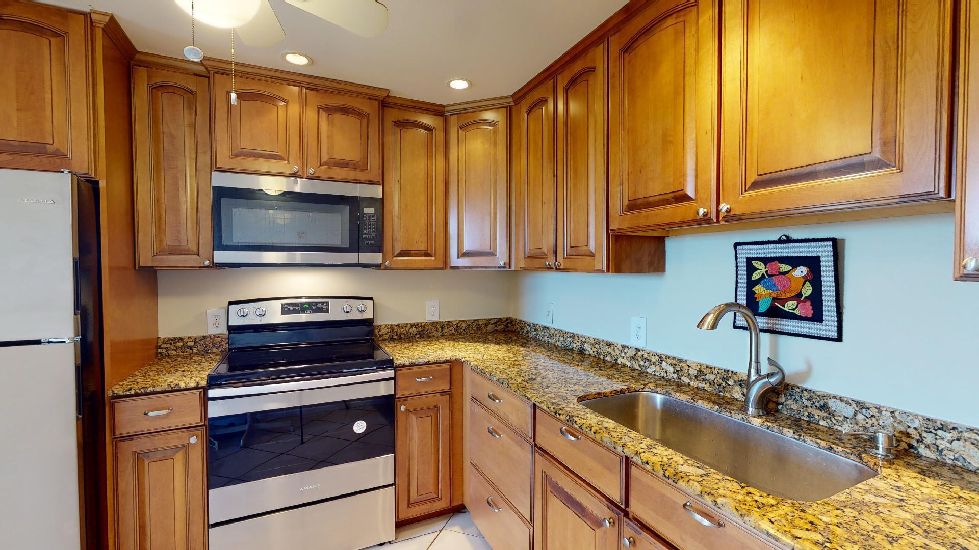 4018 Lincoln A Boca Raton, FL 33434 - Photo 2 of 26 Kitchen