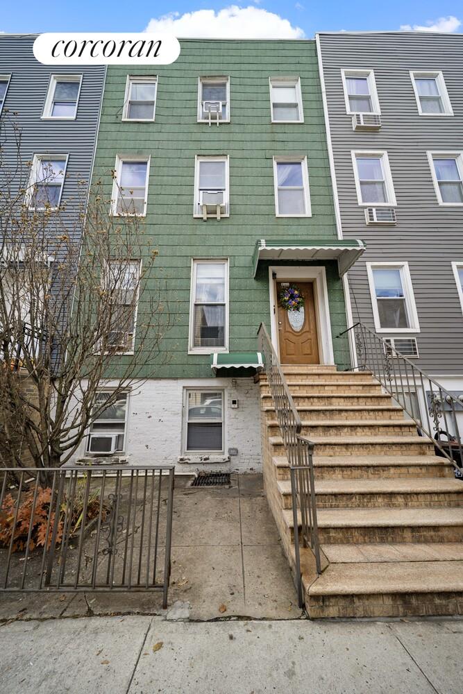 75 Newel Street Brooklyn, NY 11222 - Photo 13 of 14