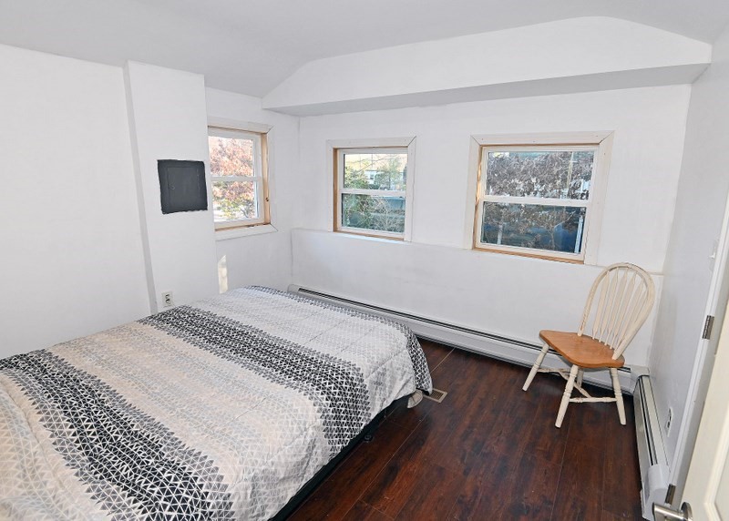 7 Siesta Drive Wareham, MA 02576 - Photo 6 of 12