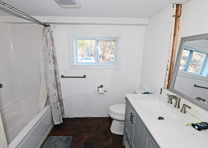 7 Siesta Drive Wareham, MA 02576 - Photo 9 of 12