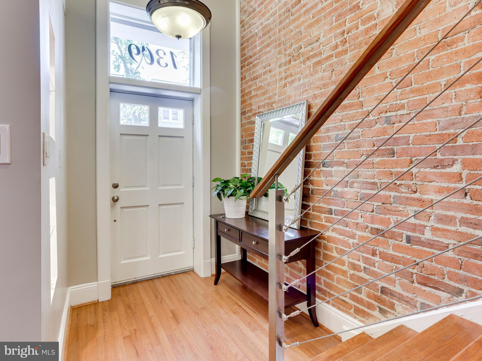 1309 Riggs Street Northwest Washington, DC 20009 - Photo 3 of 30 Interior (General)