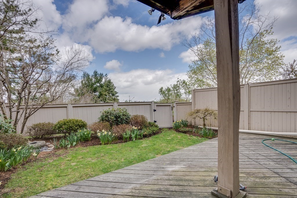 97 Algonquin Road, Unit 97 Newton, MA 02467 - Photo 28 of 36