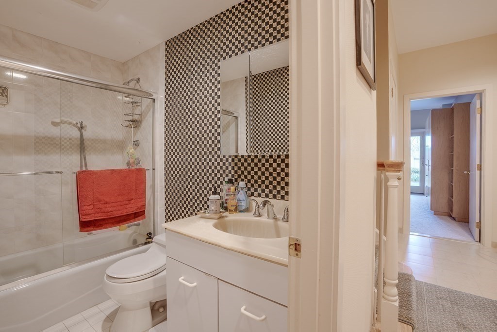 97 Algonquin Road, Unit 97 Newton, MA 02467 - Photo 30 of 36
