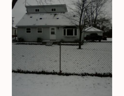 17598 Sumpter Road Belleville, MI 48111 - Photo 1 of 5 Photo 1