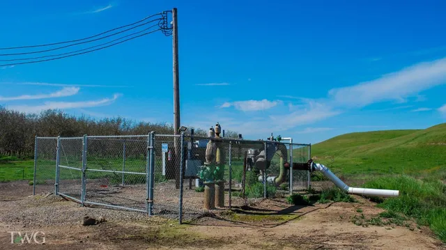 $4,120,000 | 19441 Milton Road, Farmington, CA 95230