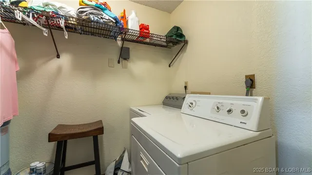 $260,000 | 109 Woodcrest Drive, Unit 1C, Lake Ozark, MO 65049