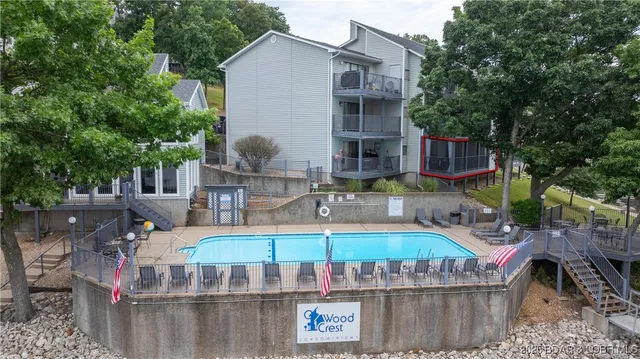 $260,000 | 109 Woodcrest Drive, Unit 1C, Lake Ozark, MO 65049