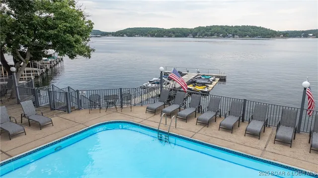 $260,000 | 109 Woodcrest Drive, Unit 1C, Lake Ozark, MO 65049