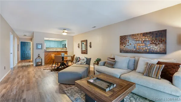 $255,000 | 109 Woodcrest Drive, Unit 1C, Lake Ozark, MO 65049