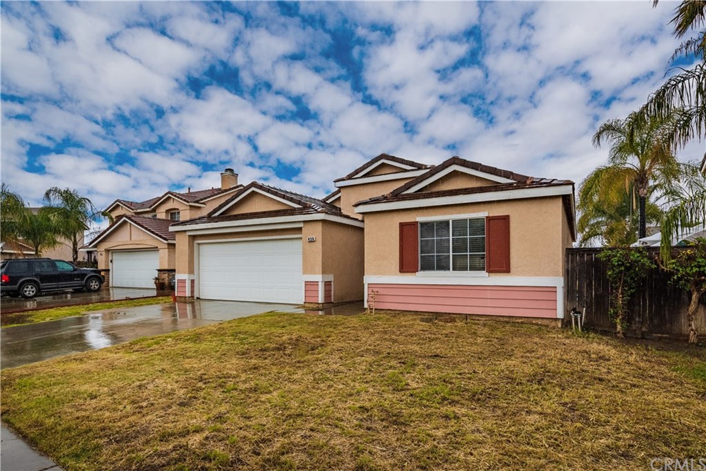 936 Regency Street Perris, CA 92571 - Photo 3 of 25