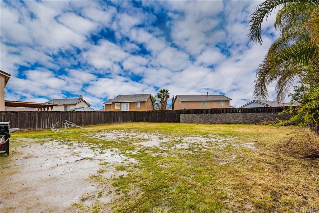 936 Regency Street Perris, CA 92571 - Photo 23 of 25