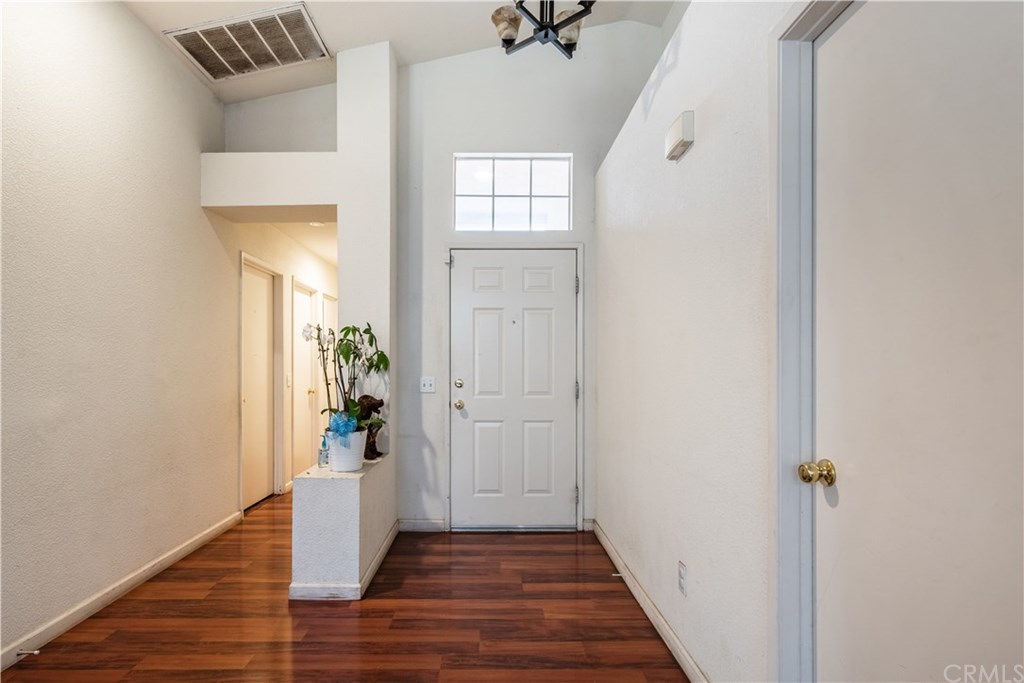 936 Regency Street Perris, CA 92571 - Photo 5 of 25