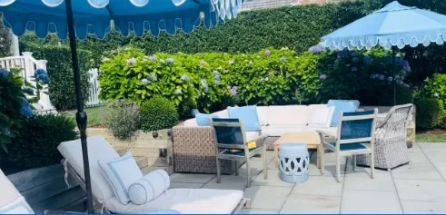 a outdoor space view with sitting space