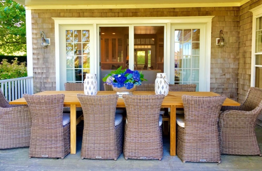 44 Main Street Nantucket, MA 02554 - Photo 19 of 32