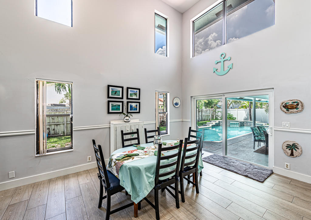 8001 Fairway Trail Boca Raton, FL 33487 - Photo 23 of 54 Dining Area