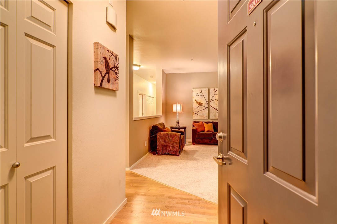 107 164th Street Southeast, Unit 3201 Bothell, WA 98012 - Photo 2 of 23 Gallery Image 2