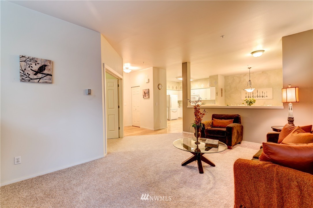 107 164th Street Southeast, Unit 3201 Bothell, WA 98012 - Photo 7 of 23 Gallery Image 7
