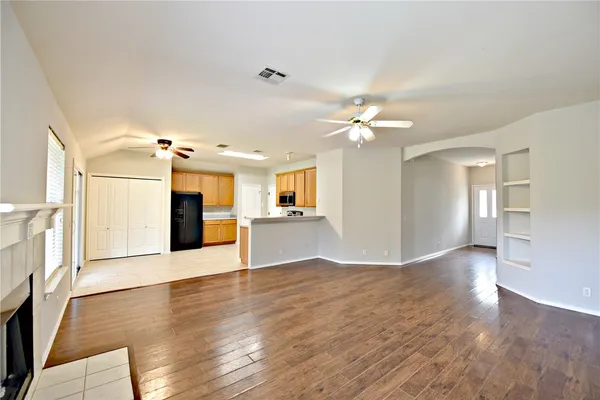 $1,995 | 1003 North Riviera Circle, Cedar Park, TX 78613