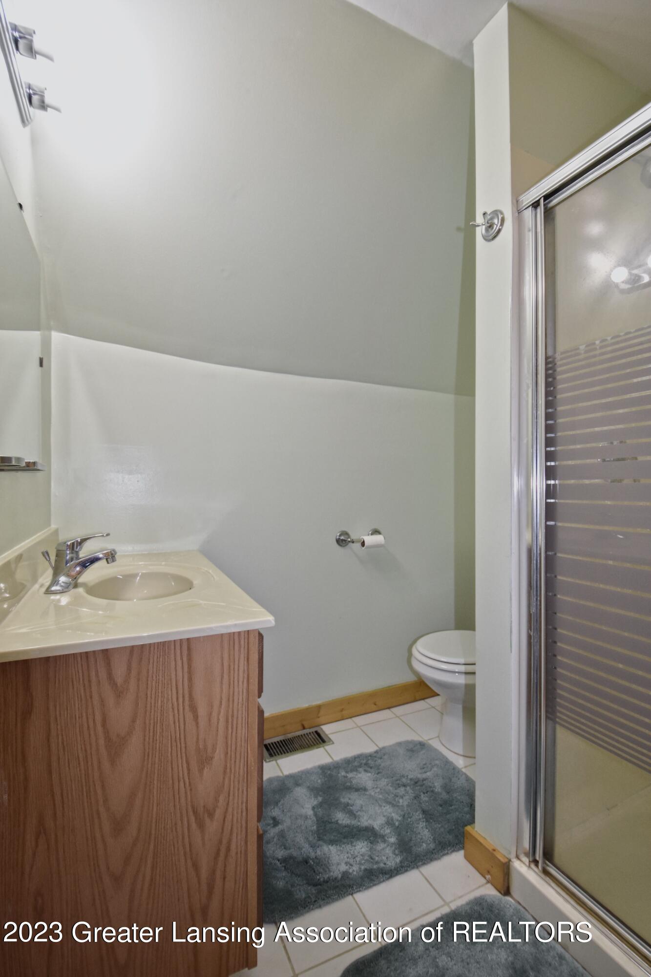 1069 South Osborne Road Dansville, MI 48819 - Photo 22 of 42 21