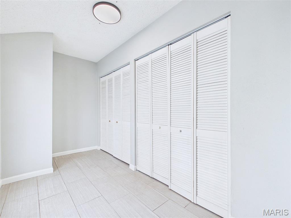 3305 Johnson Road Granite City, IL 62040 - Photo 15 of 31