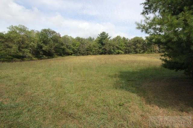 315 Dry Road Sugar Grove, VA 24375 - Photo 18 of 40 Gallery Image 18