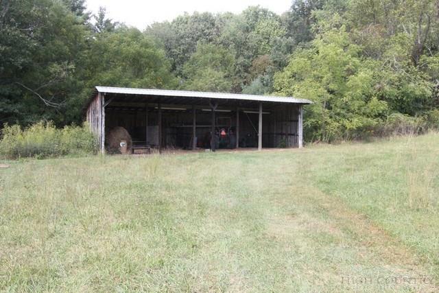 315 Dry Road Sugar Grove, VA 24375 - Photo 20 of 40 Gallery Image 20