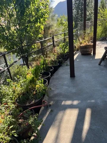 $1,200,000 | 1352 South Main Street, Riggins, ID 83549