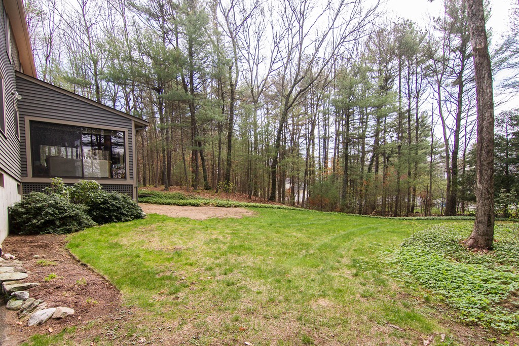 12 Ridge Road Walpole, MA 02081 - Photo 3 of 30 Gallery Image 3