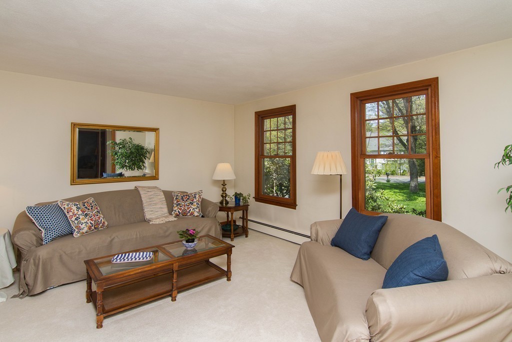 12 Ridge Road Walpole, MA 02081 - Photo 10 of 30 Gallery Image 10